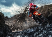 开云体育app-跨越时空的胜利，吉林队力克公牛，马克西在德甲争冠战接管比赛