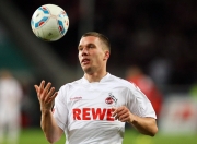 开云体育平台APP-从瑞士狂胜到英超争冠接管—德里赫特的降维打击哲学