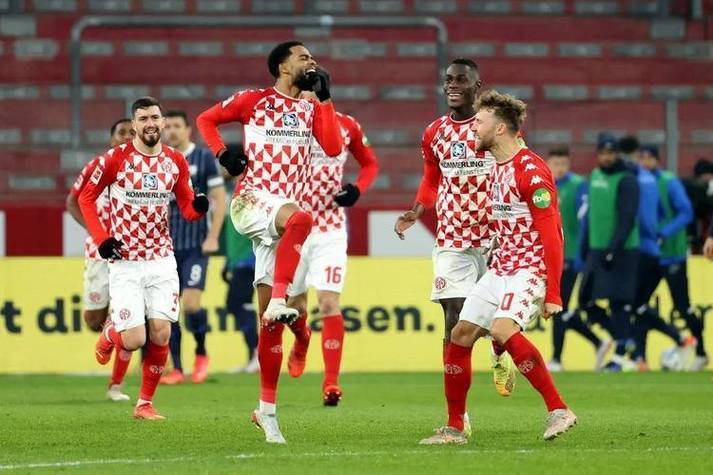 莱比锡红牛轻取丹麦，迪马利亚关键制胜的简单介绍