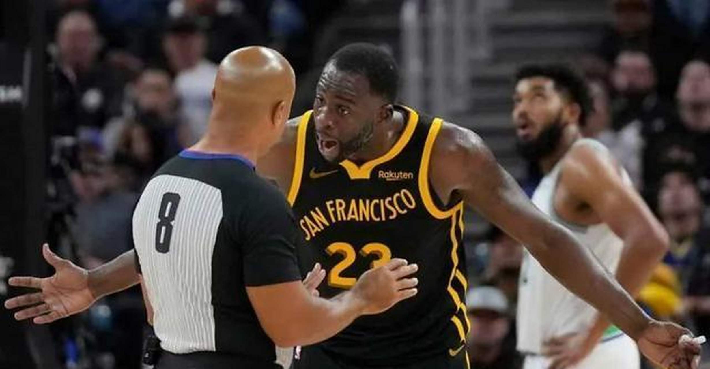 关于两位教练之间曝出矛盾:内讧危机的信息 关于两位教练之间曝出矛盾:内讧危机的信息