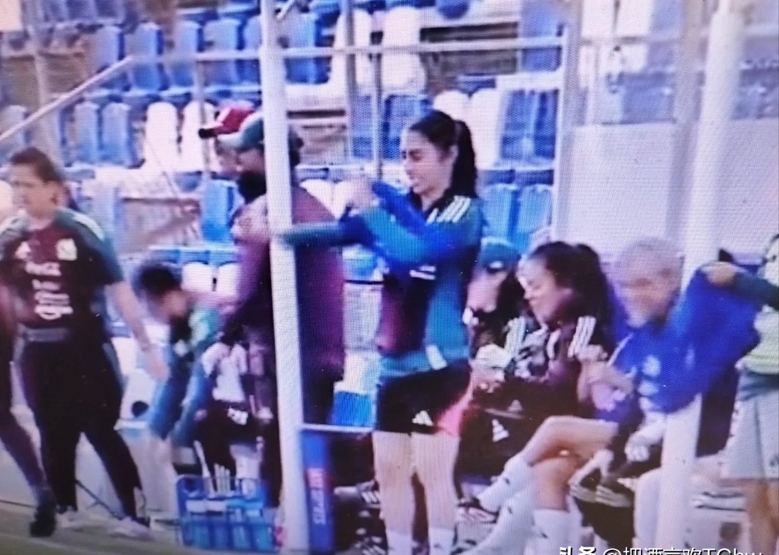 墨西哥女足比赛上演逆袭,晋级下一轮 墨西哥女足比赛上演逆袭,晋级下一轮