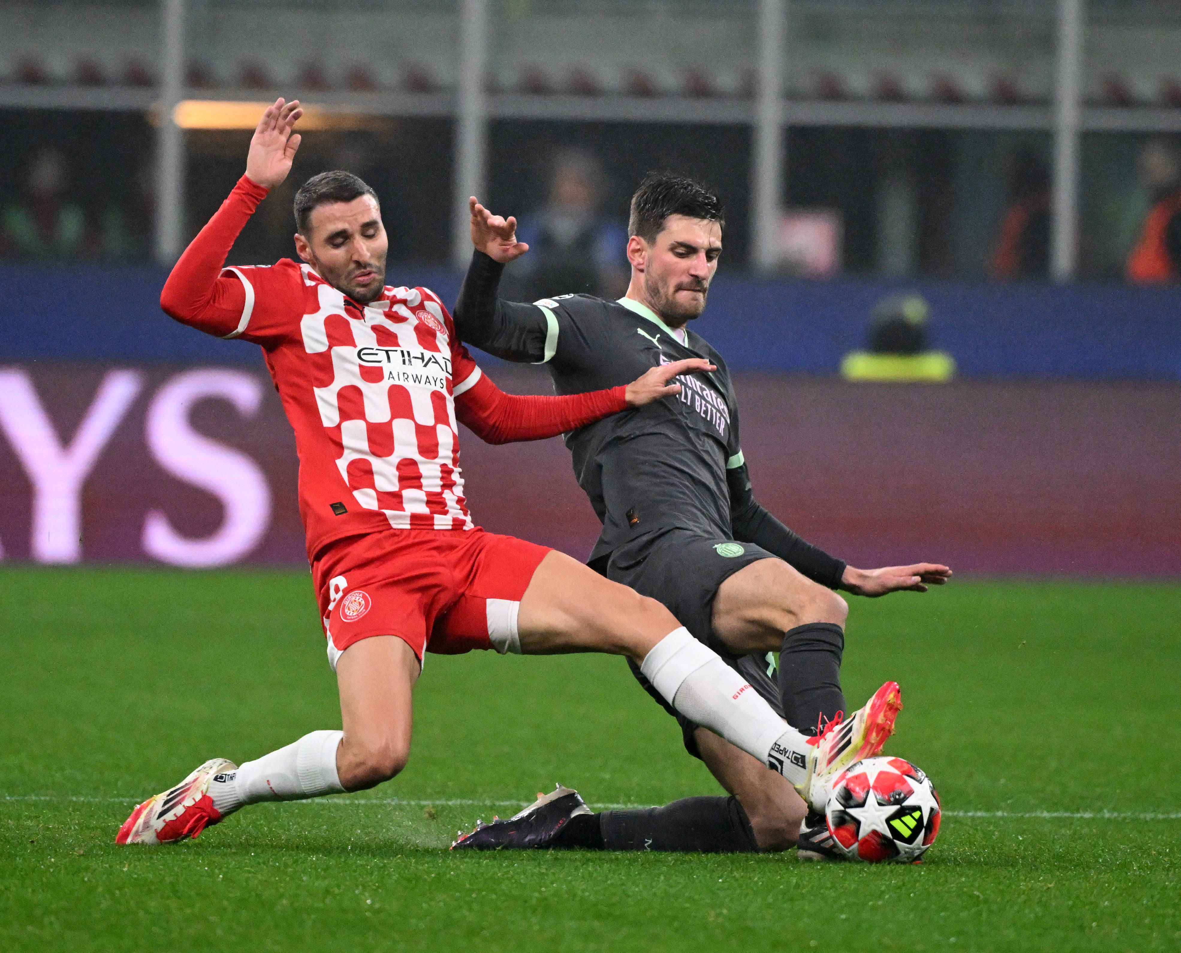 AC米兰期待在欧冠比赛中获胜