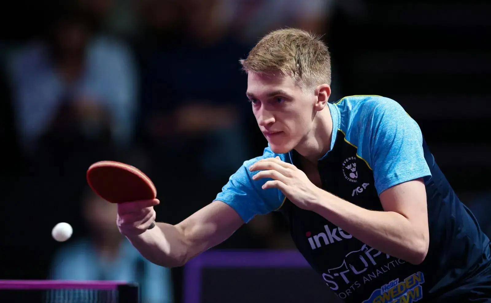 法兰克福主场险胜,稳固排名继续追赶的简单介绍 法兰克福主场险胜,稳固排名继续追赶的简单介绍