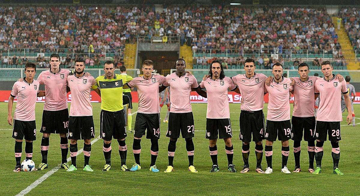 乌迪内斯完胜对手,取得比赛胜利!的简单介绍 乌迪内斯完胜对手,取得比赛胜利!的简单介绍