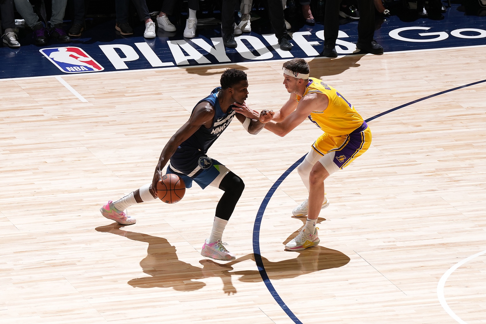 广东队鏖战湖人,锡安高光表现的简单介绍 广东队鏖战湖人,锡安高光表现的简单介绍