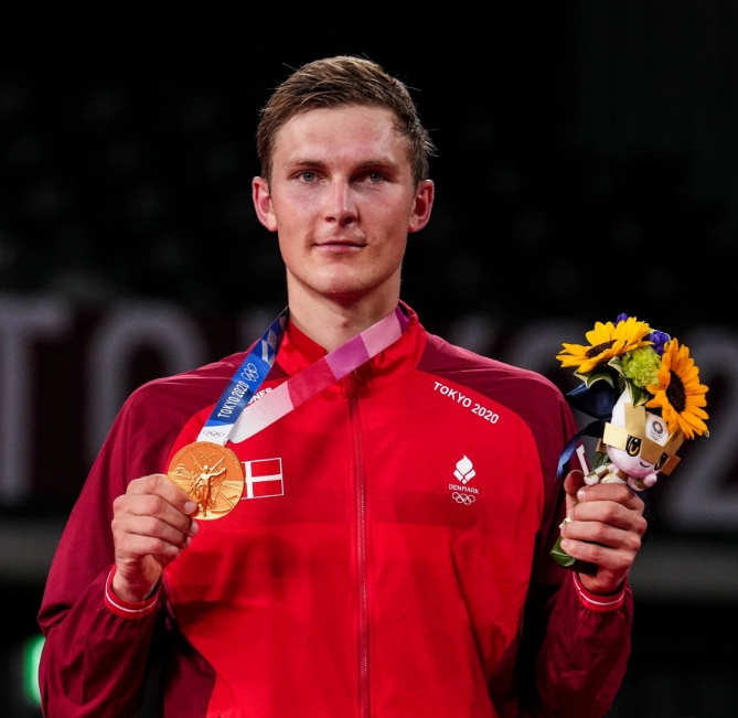 法国队绝杀中国队,安赛龙点燃赛场 法国队绝杀中国队,安赛龙点燃赛场