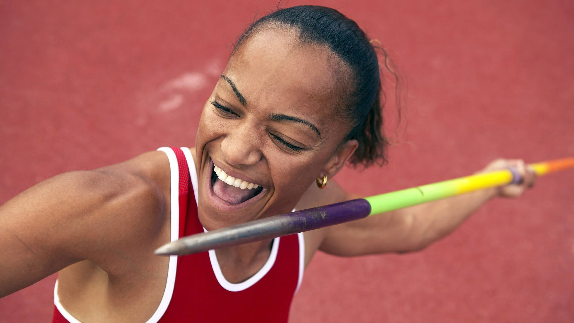 赛道与球场，F1新赛季揭幕战之夜，武切维奇的关键节点得分